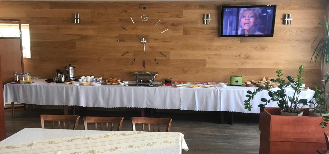 Ludowa Restauracja & Noclegi Kietrz المظهر الخارجي الصورة