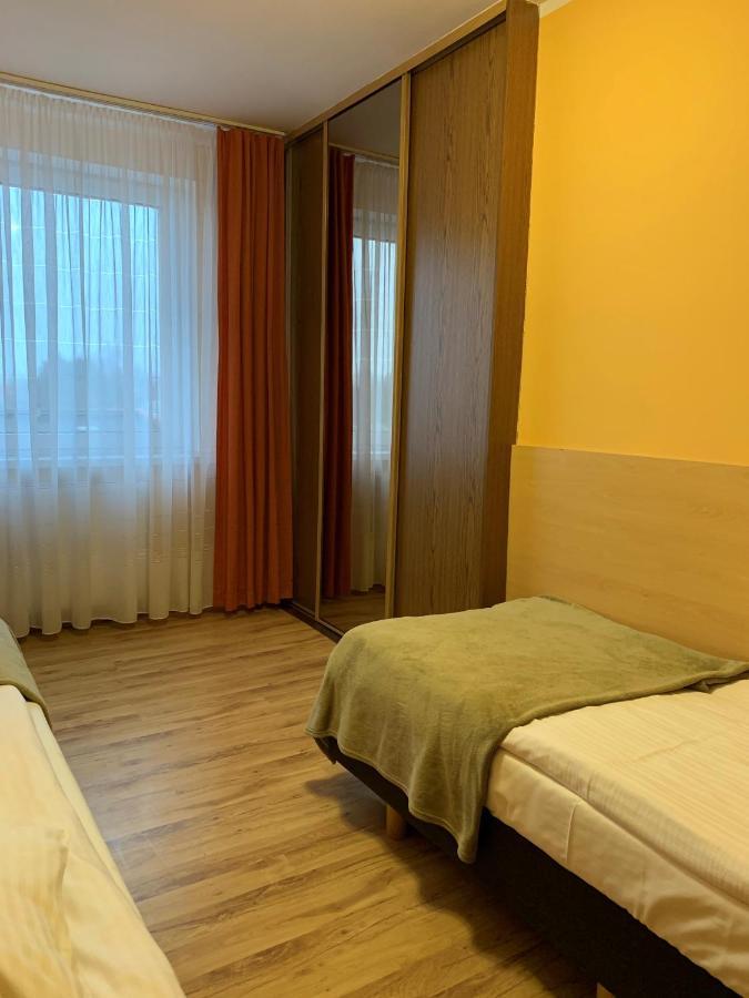Ludowa Restauracja & Noclegi Kietrz المظهر الخارجي الصورة