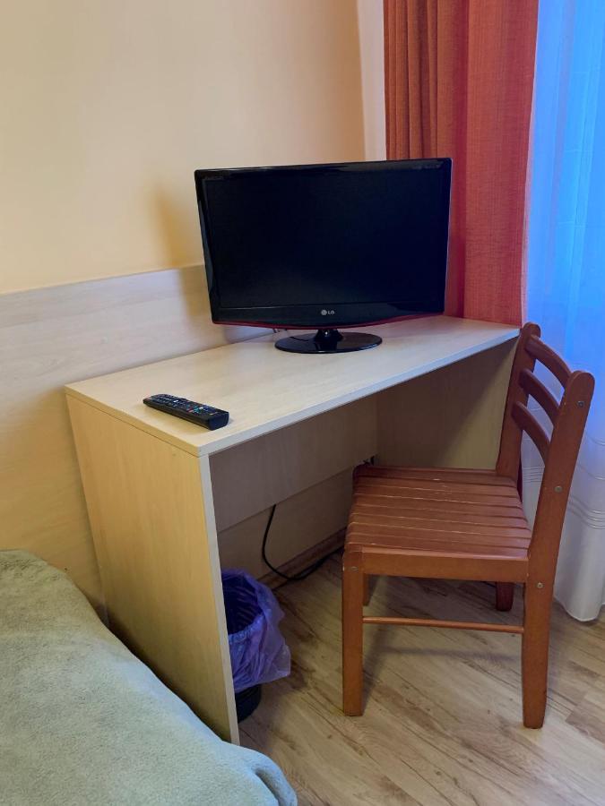 Ludowa Restauracja & Noclegi Kietrz المظهر الخارجي الصورة
